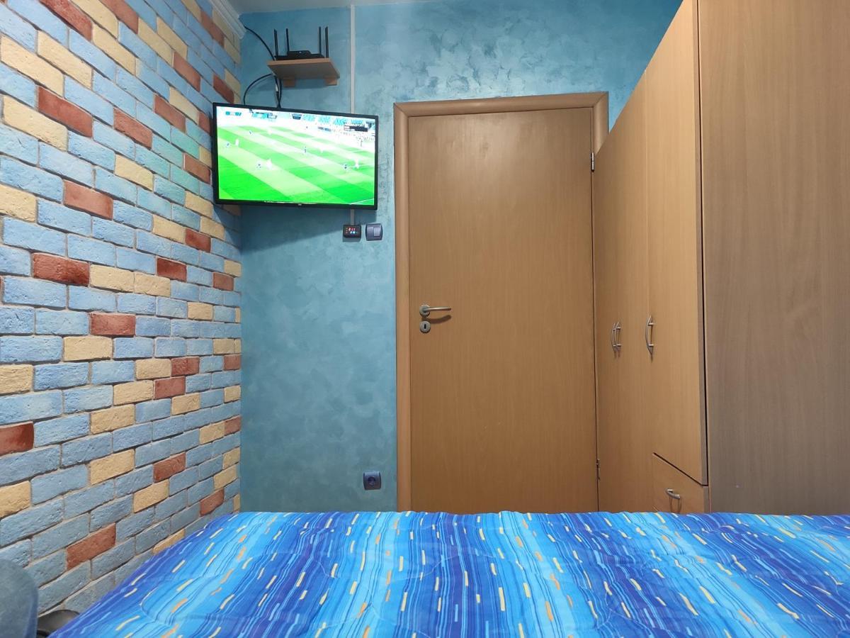 Modern Cozy Apartment Ni Eksteriør billede